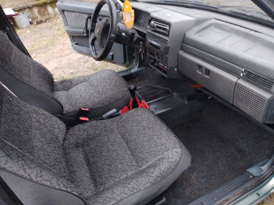 Авто в доброму,облуженому стані 2006 рік