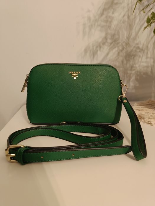 Mała torebka jak Prada