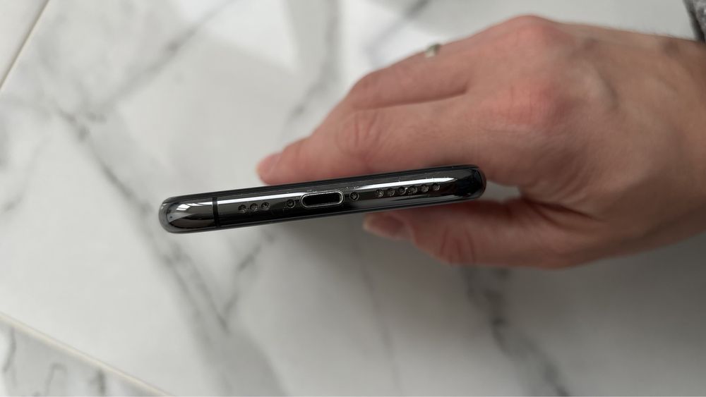 IPhone XS 64 gb стан ідеал