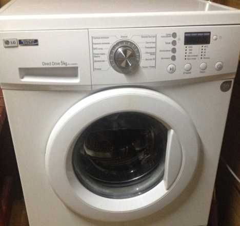 Рабочая машина автомат LG на 5 кг. Цена 4500