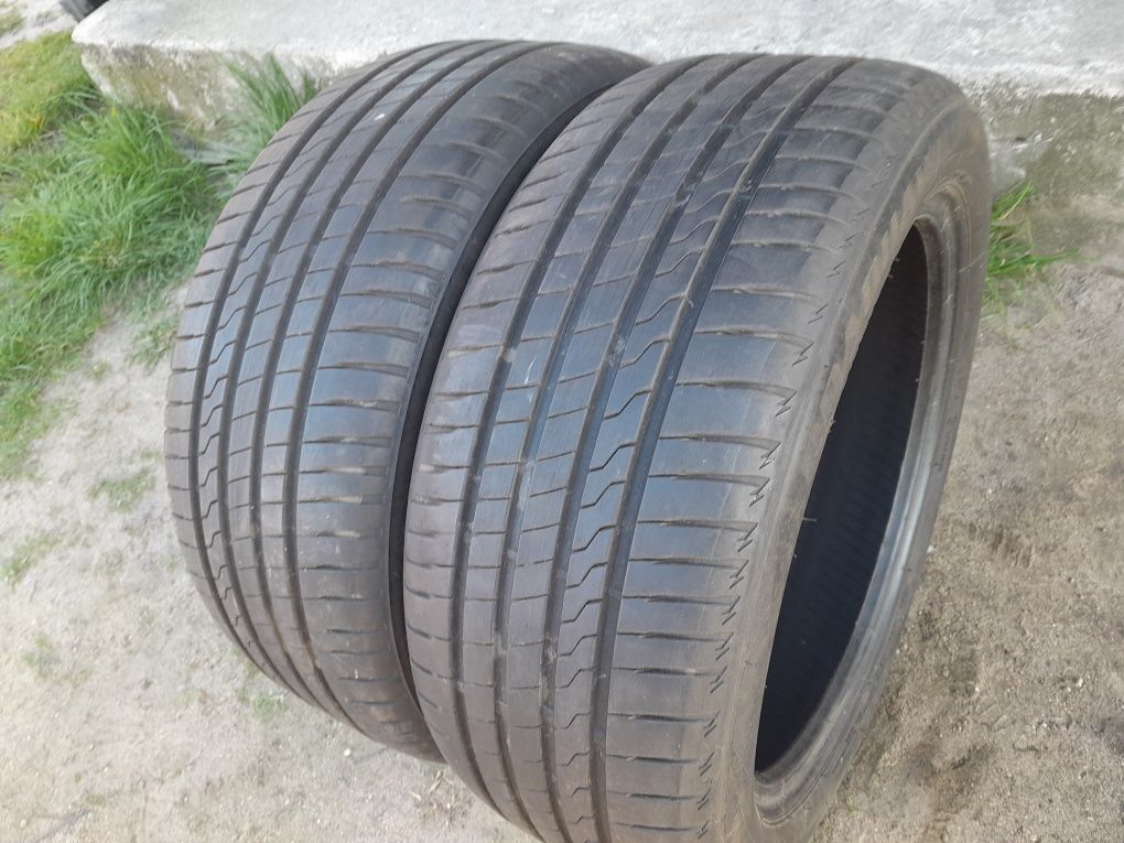 Opony letnie 215/50R17