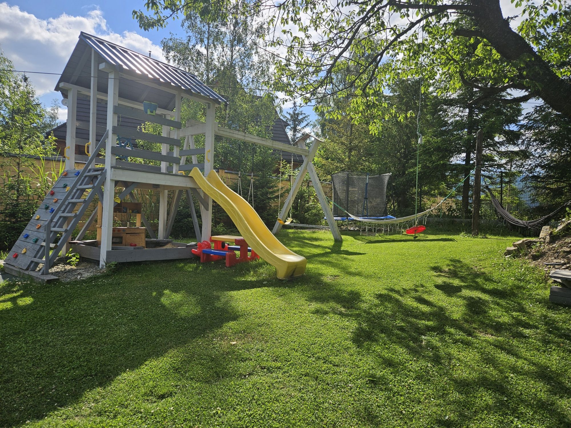 Domek Dychnij SE w Zawoi, ogrodowe SPA jacuzzi sauna