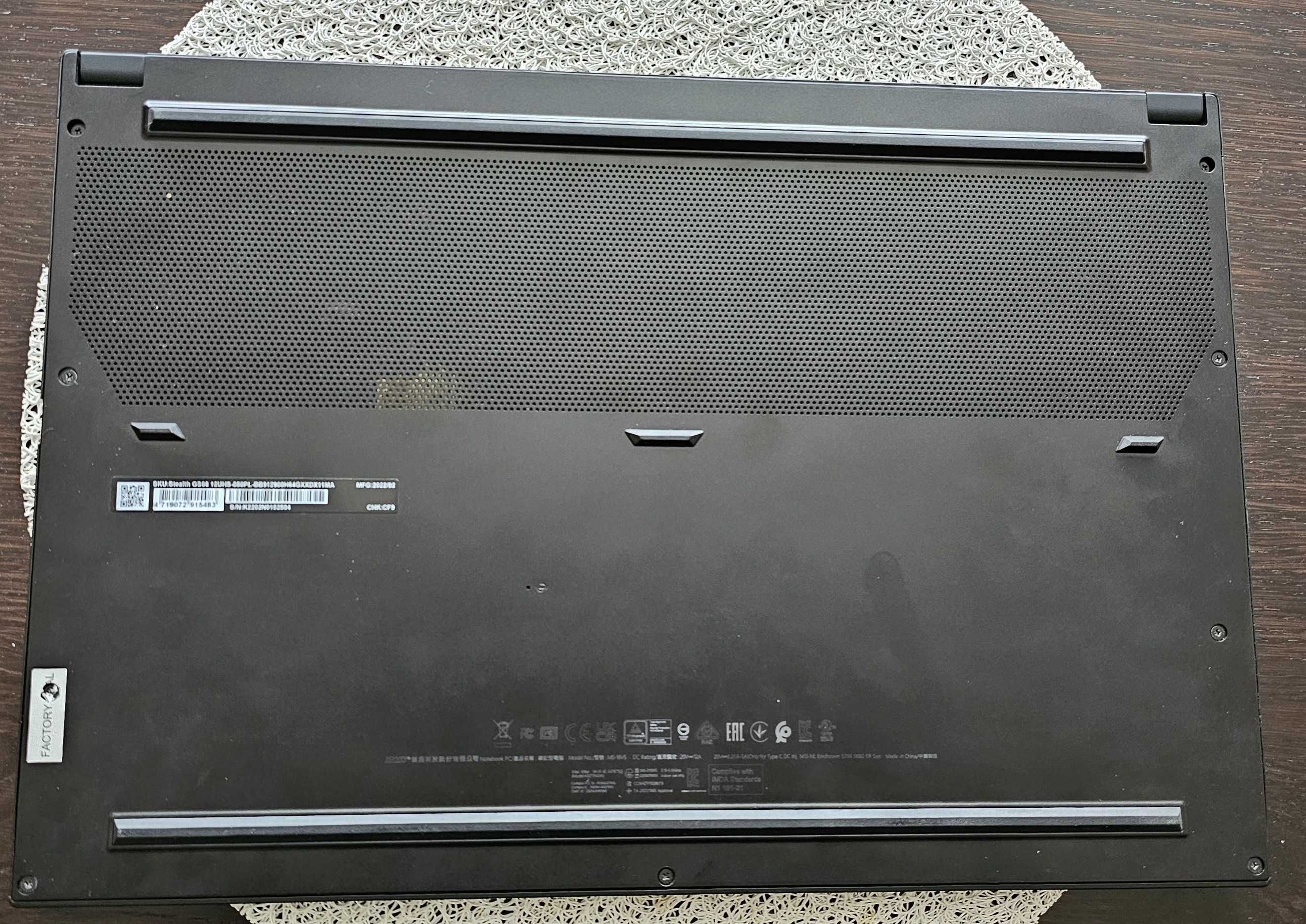 Laptop MSI Stealth GS66 12UHS-050PL
