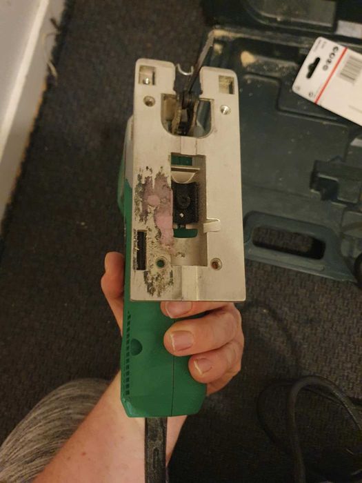 Wyrzynarka elektryczna Hikoki CJ90VAST sprawna 705 W komplet