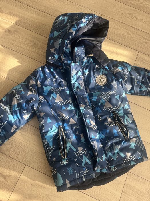 Тепла куртка на хлопчика