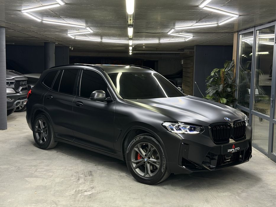 BMW X3 30i