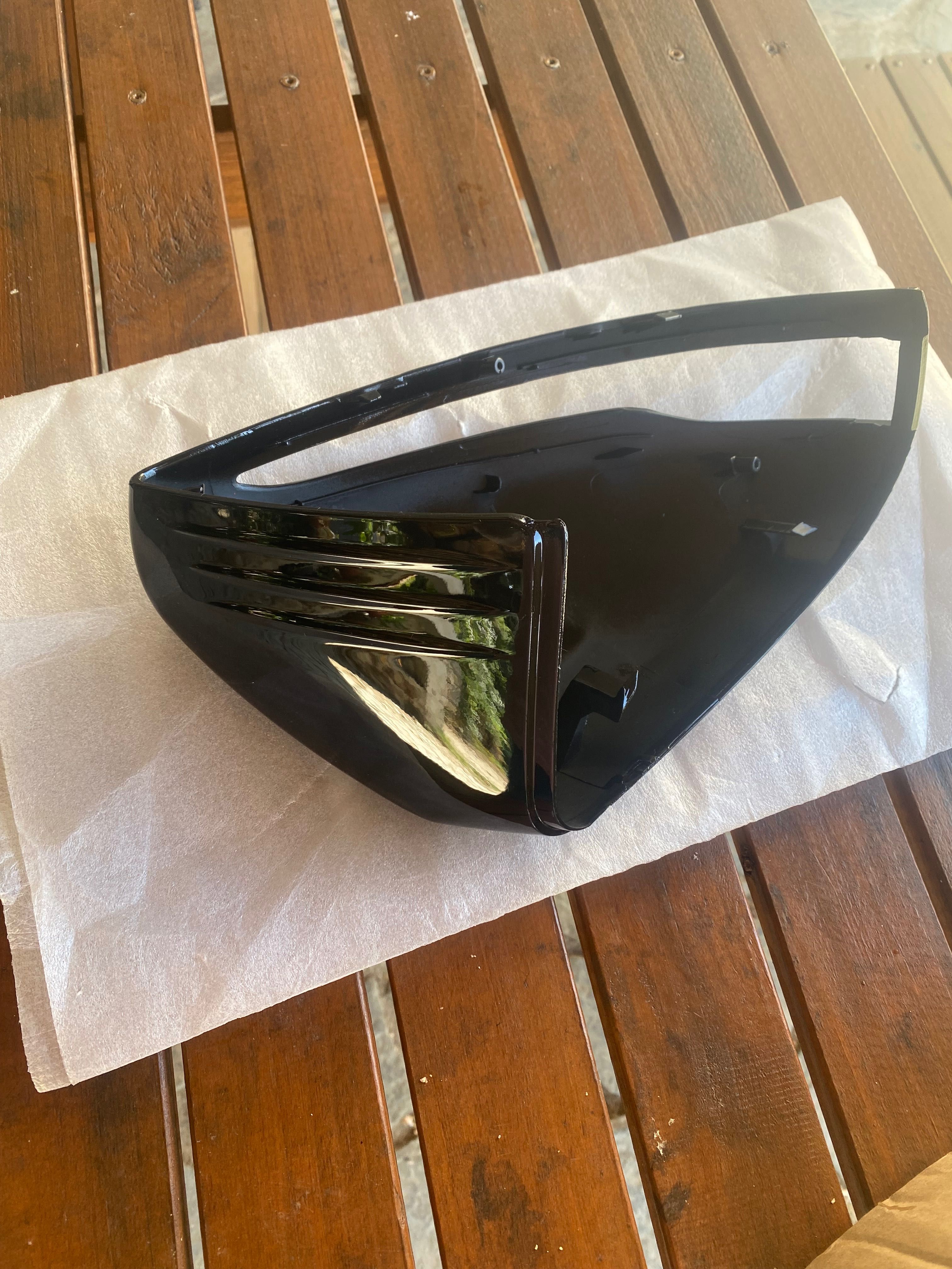 Capa retrovisor lado esquerdo w205