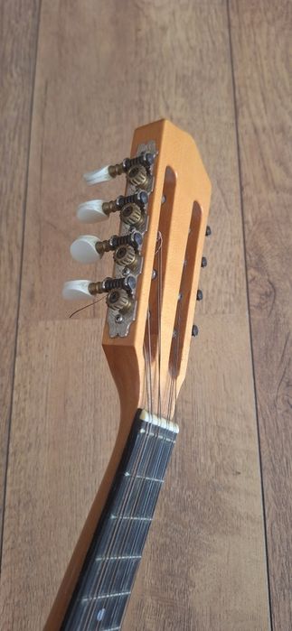 Мандоліна зі смичком і чохлом