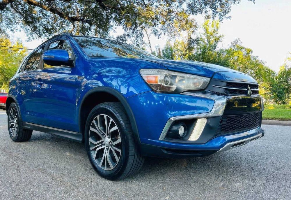 Mitsubishi Outlander      2018