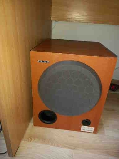Sprzedam Subwoofer Aktywny Sony.