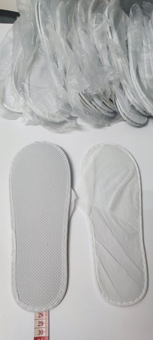 19 pares de chinelos de quarto descartáveis