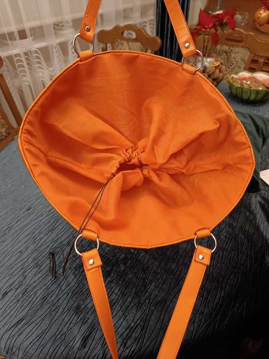 Nowa ciekawa duża torba plażowa z możliwością zamknięcia zawartości