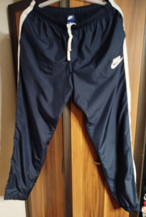 Spodnie dresowe męskie Nike rozmiar XL stan idealny