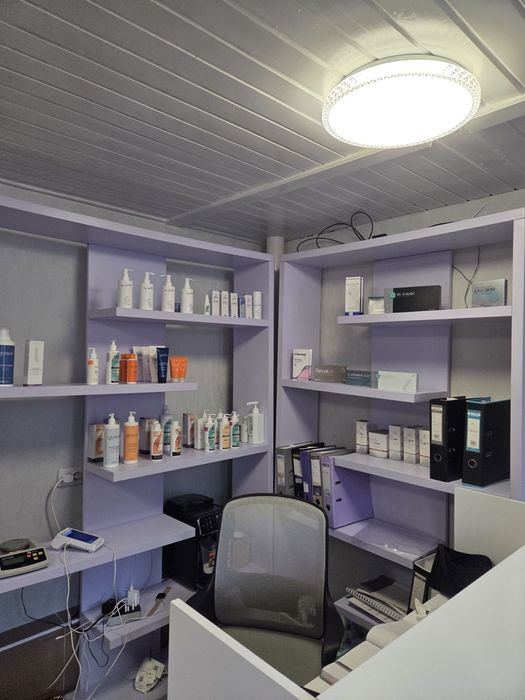 Полки 3шт. гарний колір