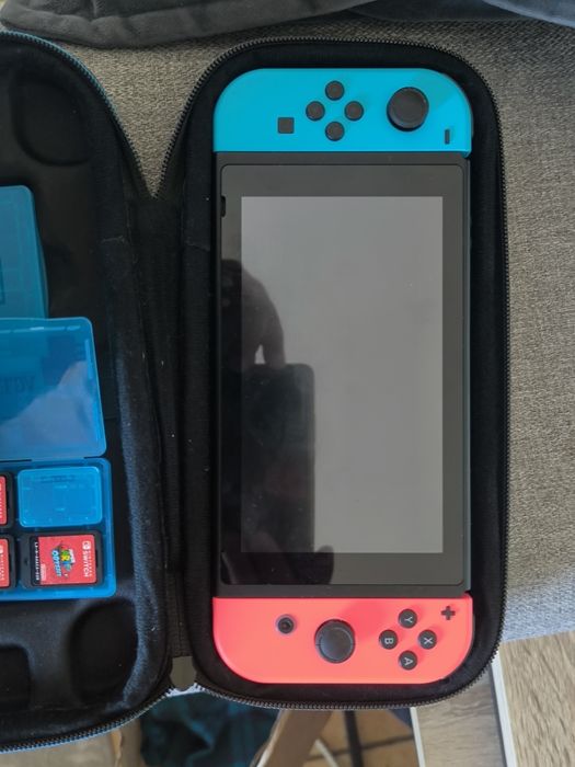 Nintendo switch com 3 jogos