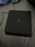 PS 4 + kabel + 9 gier