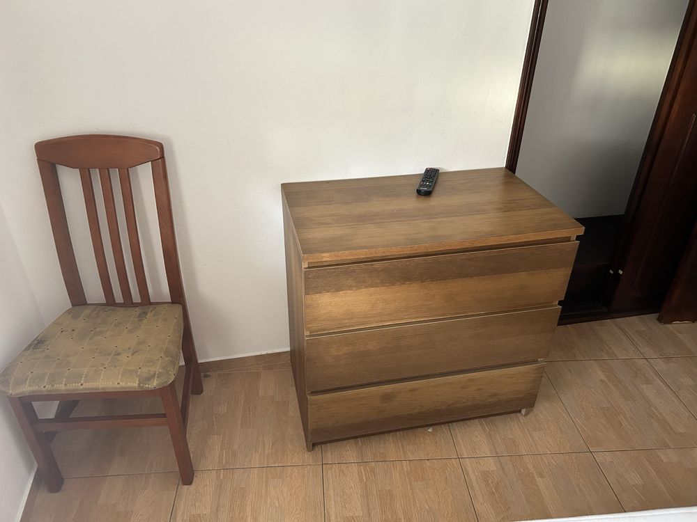 Quarto de casal como novo. So ate sabado