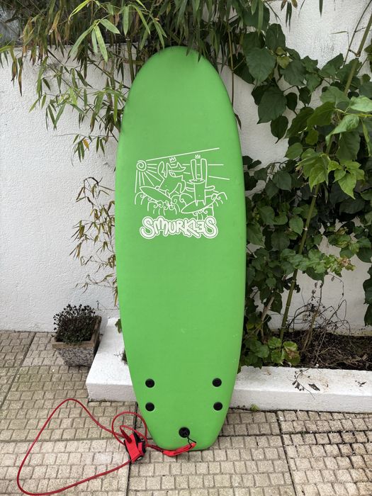 Prancha se surf de esponja.