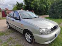 Автомобіль daewoo lanos