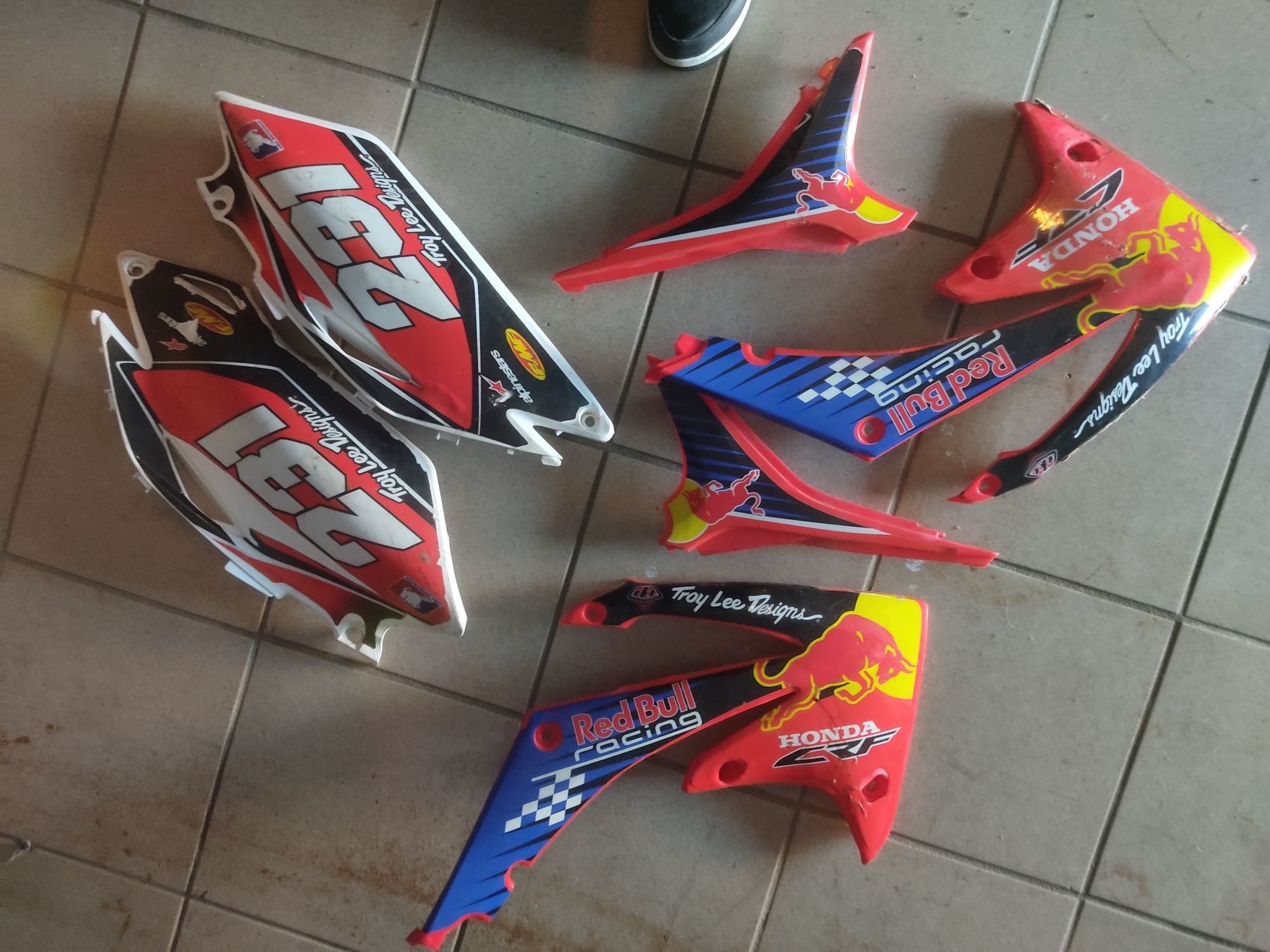 Capas/ encarnagens CRF 250.450