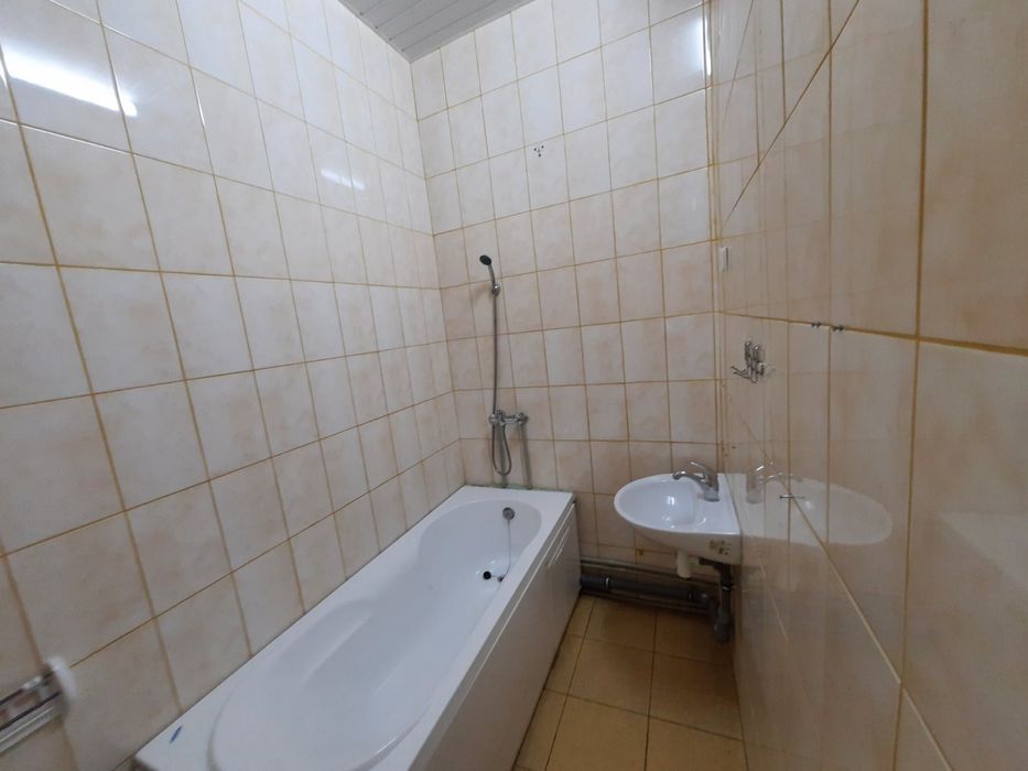 Вільно/Готель MONO/Героїв Майдану 54, Центр р-н Парк Шевченка 800 грн.