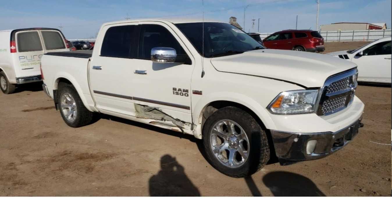 Dodge RAM 1500 Laramie 2016 5.7 HEMI