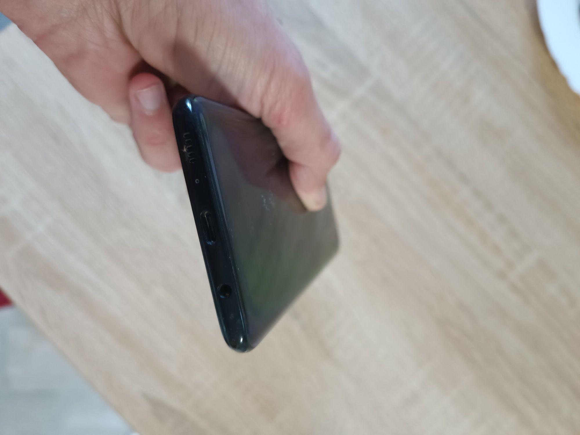 Samsung Galaxy A70 6/128GB Black (SM-A705F) на запчасти