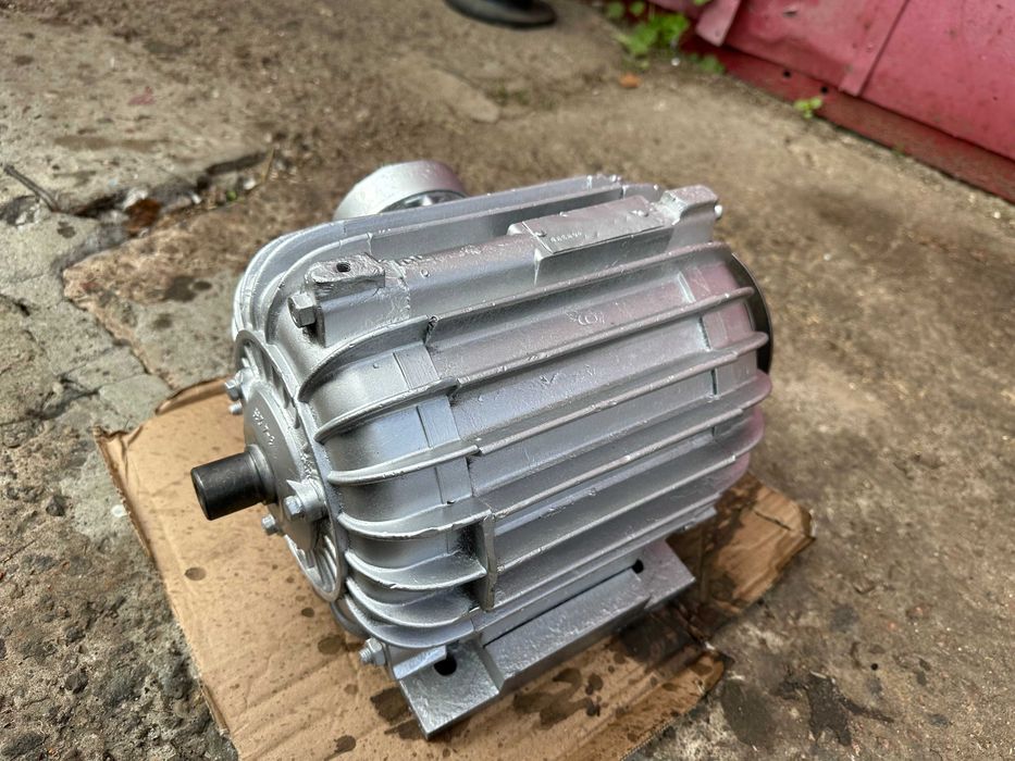 Электродвигатель  Электромотор 380\220 Вт.   1.1\ 1500