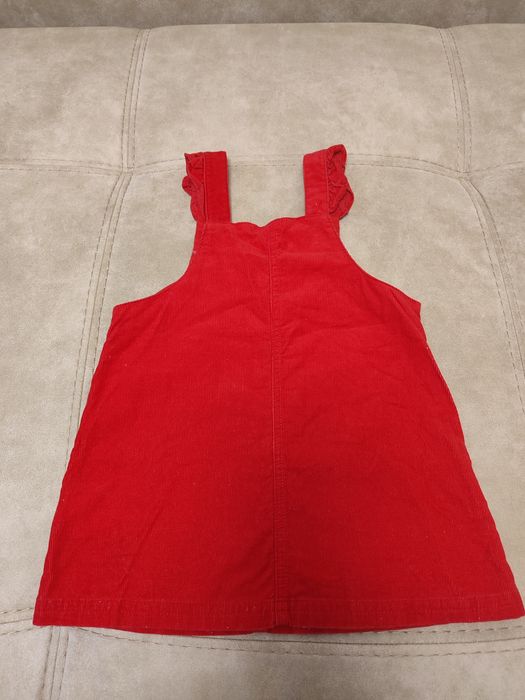 Отдам бесплатно сарафанчик на девочку