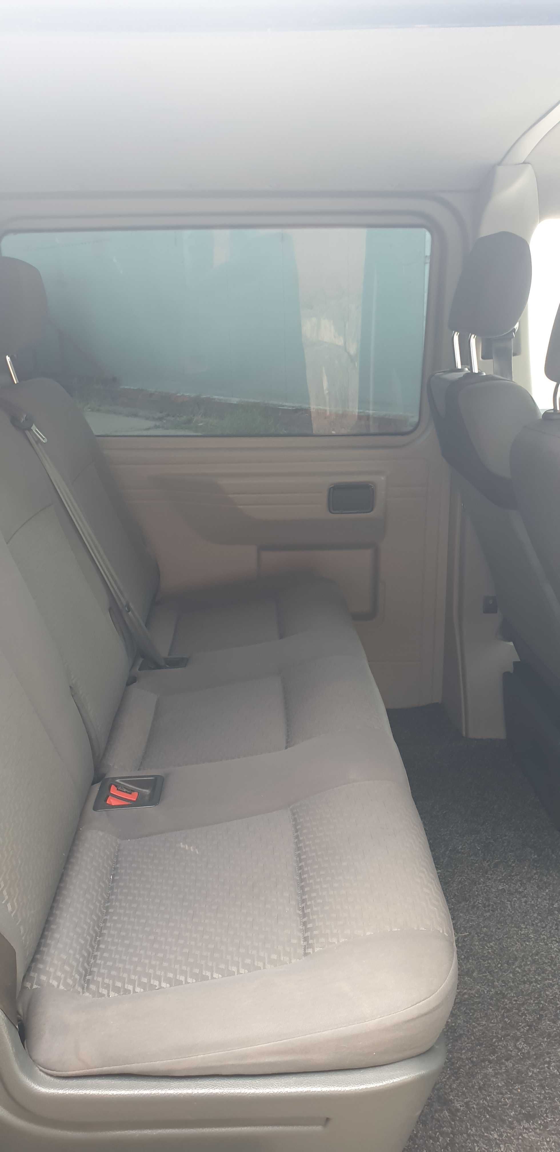VW T5 Transporter 5 osobowy AUTOMAT super wygląd