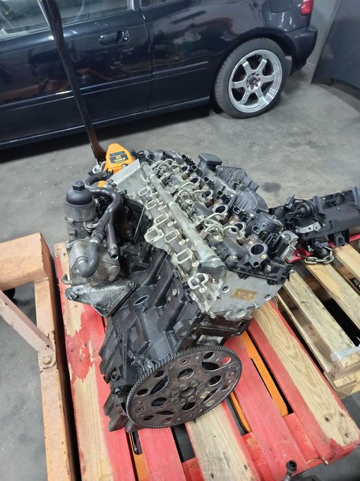 Venda de Motor M57-306D4