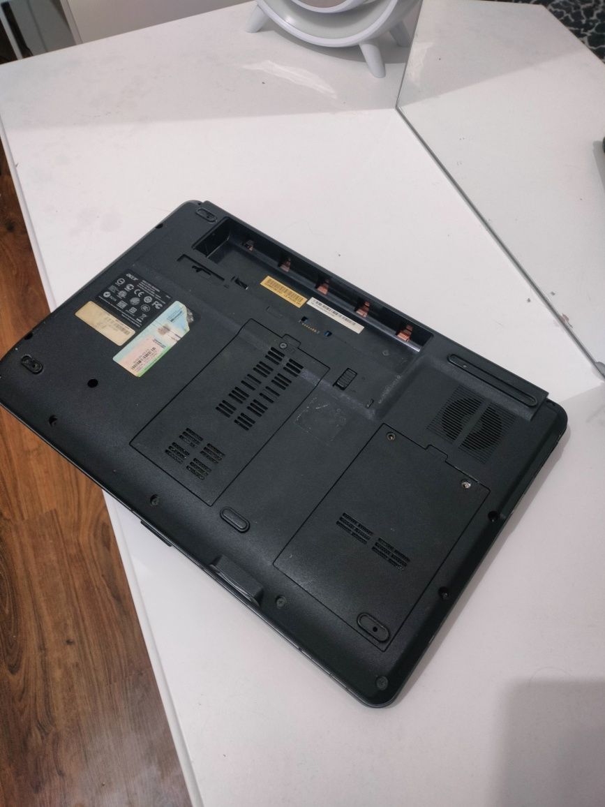 Sprzedam laptop Acer