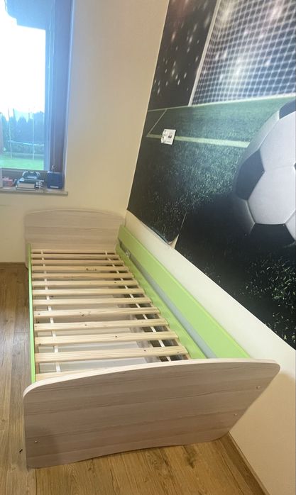 Łóżko z szufladami