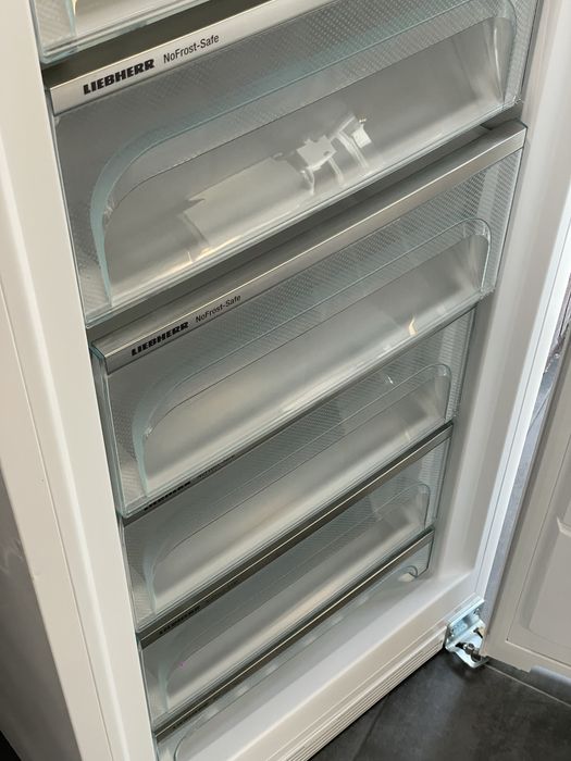 Топова Морозильна камера Liebherr GNP 3255 | Стан Ідеал | No-Frost