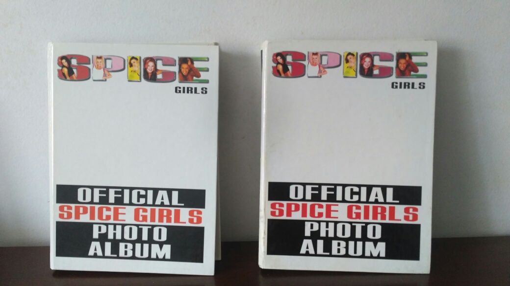 2 Official Spice Girls Photo Albuns + 34 Fotos Extra