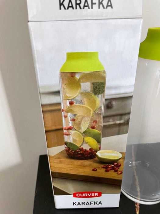 Karafka, butelka na wodę