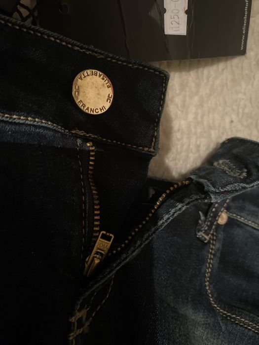 Джинсы Elisabetta Franchi новые