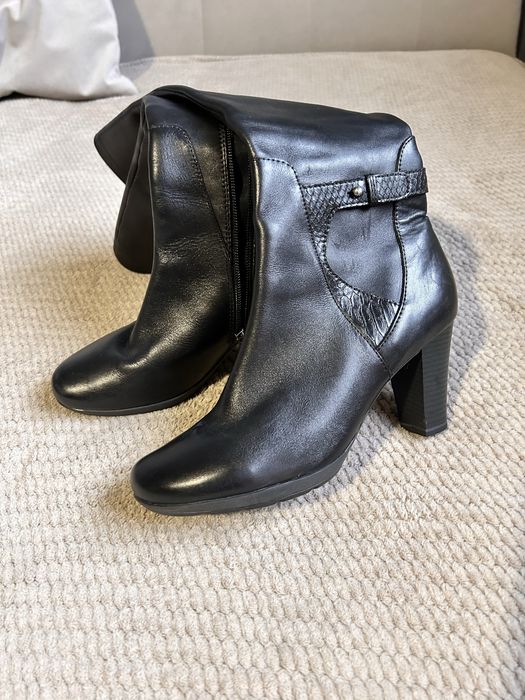 Kozaki Caprice damskie