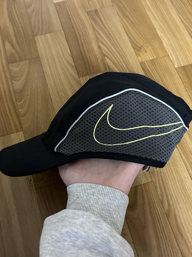 кепка Nike рефликтив