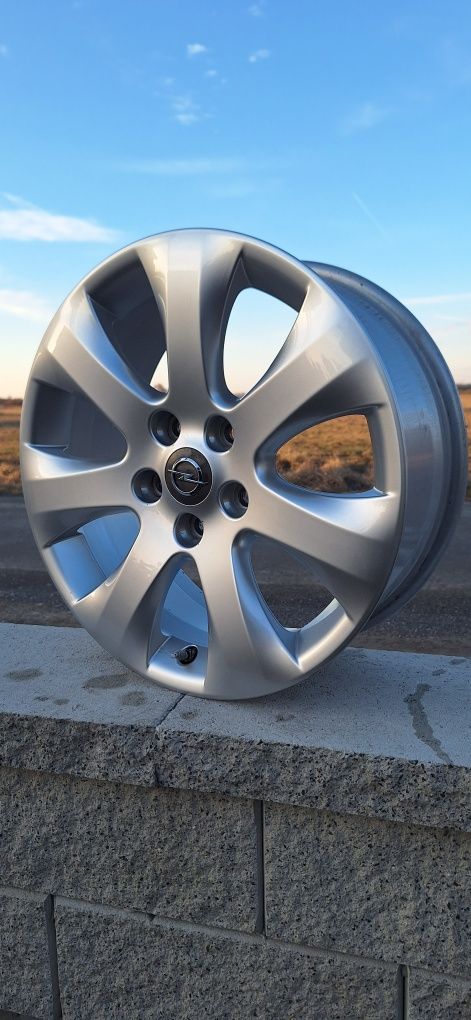 Felgi 17" 5x115 Opel Zafira C Astra GTC TPMS