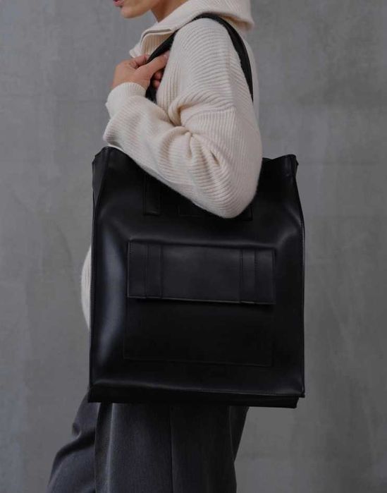 Чорна сумка шопер від HARVEST