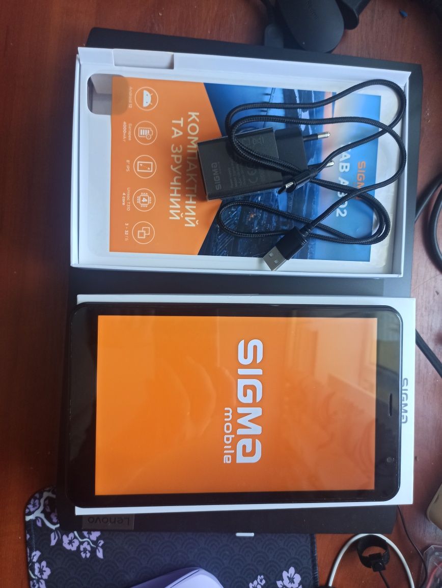 Планшет  Tab A802