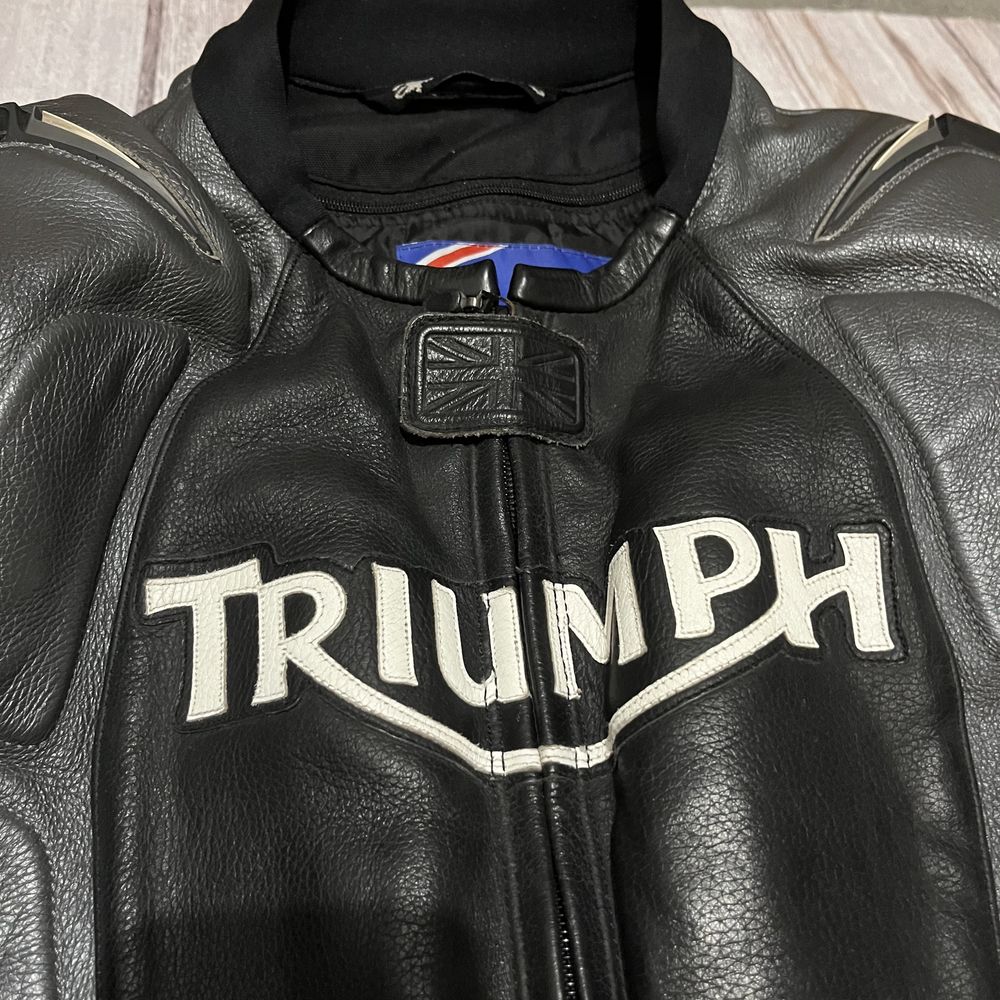 Мото куртка Triumph