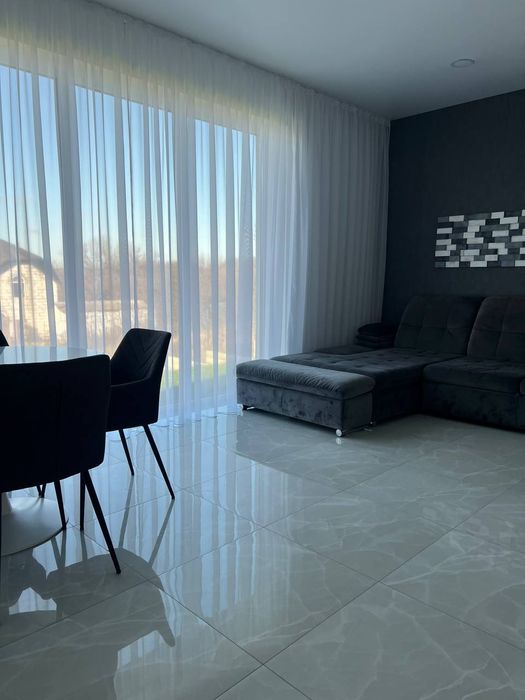 Продам готовий Будинок,  з сучасним ремонтом та меблями