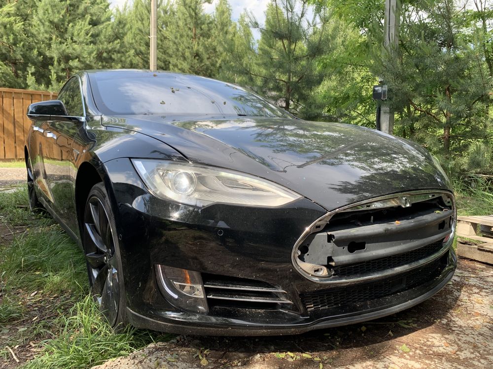 Тегра Tegra монитор Tesla S, X