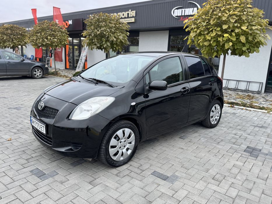 Продам Тойоту Yaris