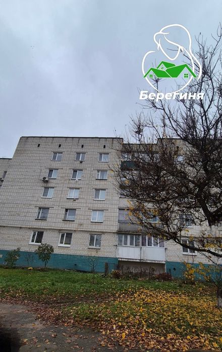 Продається 4 кімнатна квартира в смт Володарка, Білоцерківського р-ну,