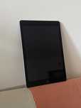 Apple iPAD 5th Cellular Gen 9.7" 2GB 32GB