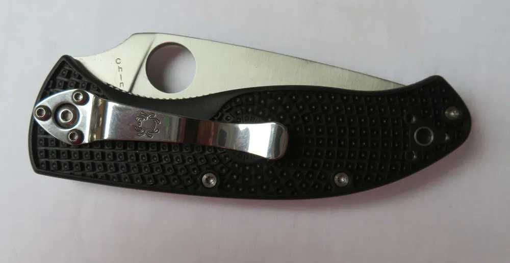 nóż folder Spyderco Tenacious okładziny czarne FRN