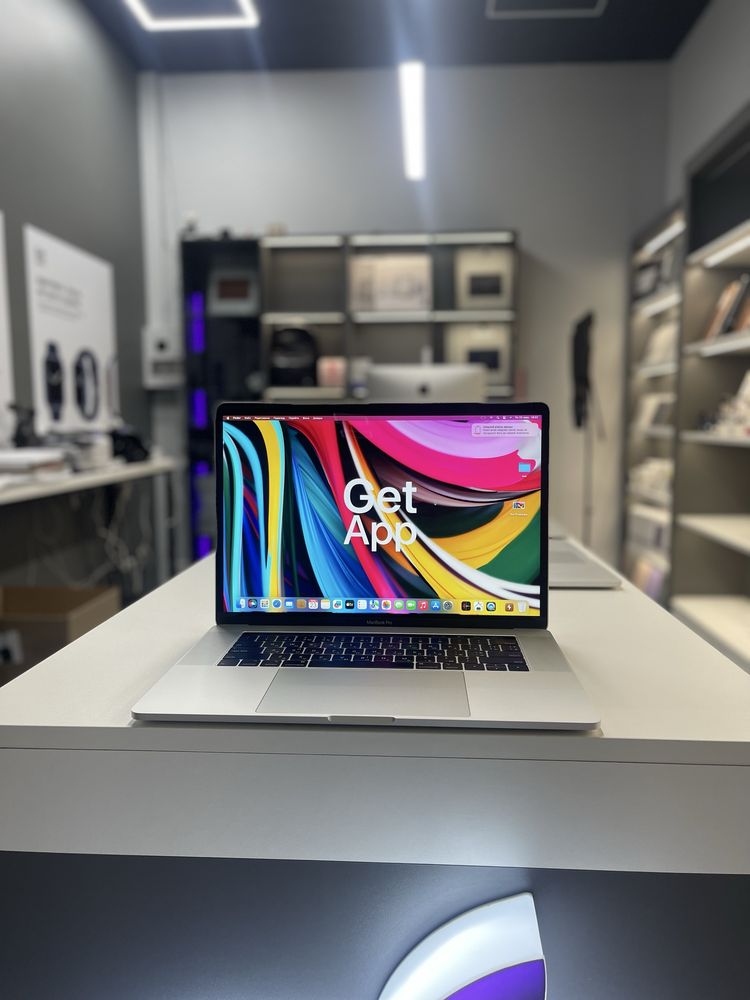 Ноутбук MacBook Pro 15” 2019 i9 32 ОЗУ, 256 SSD стан  9.5/10 #48410